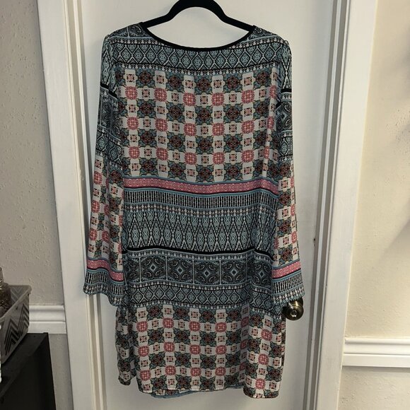 Speechless Blue Floral Long Bell Sleeve Boho Country Pullover Tunic Dress 1X - Picture 6 of 9